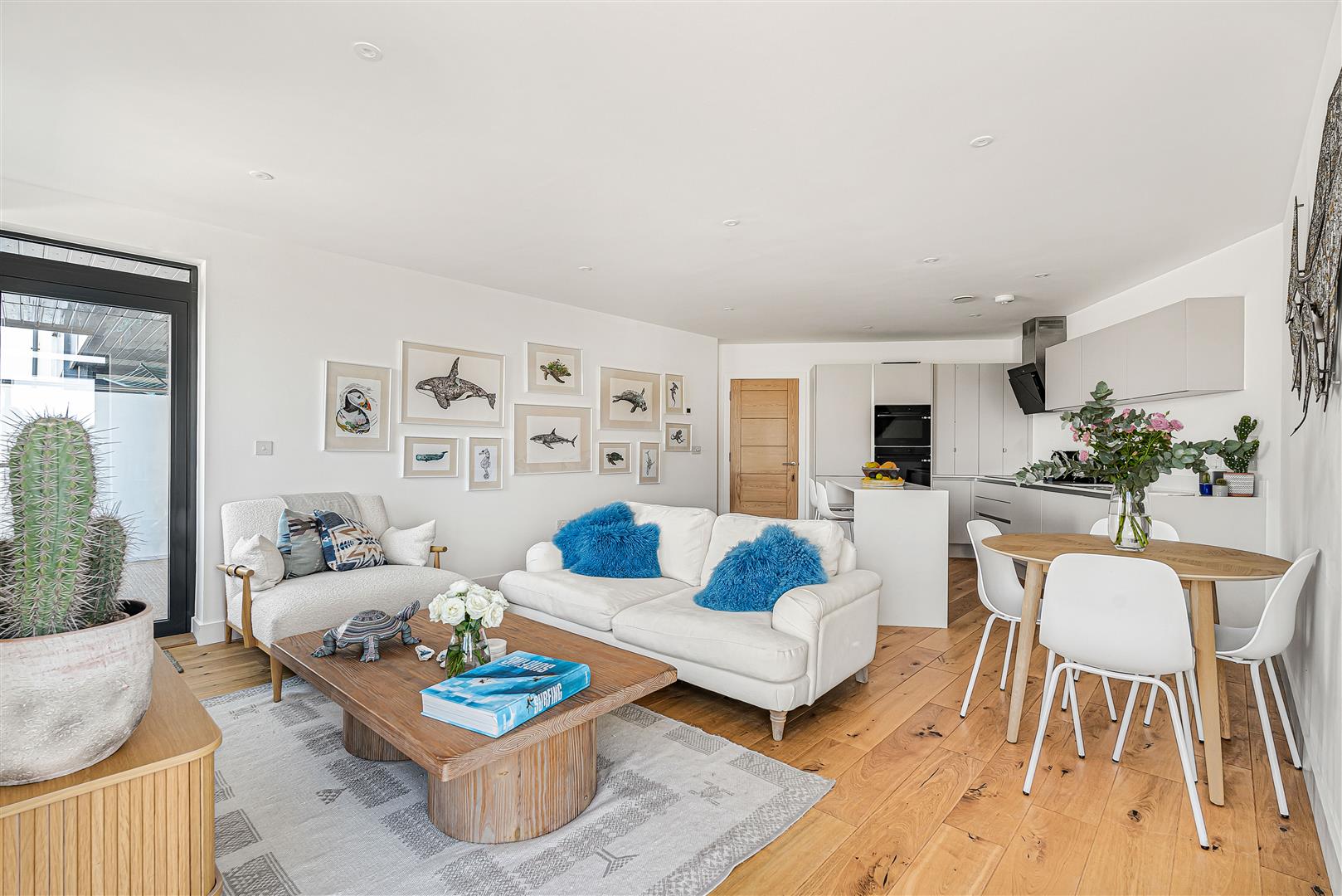 Tidelines, Pentire Avenue, Newquay photo - 3